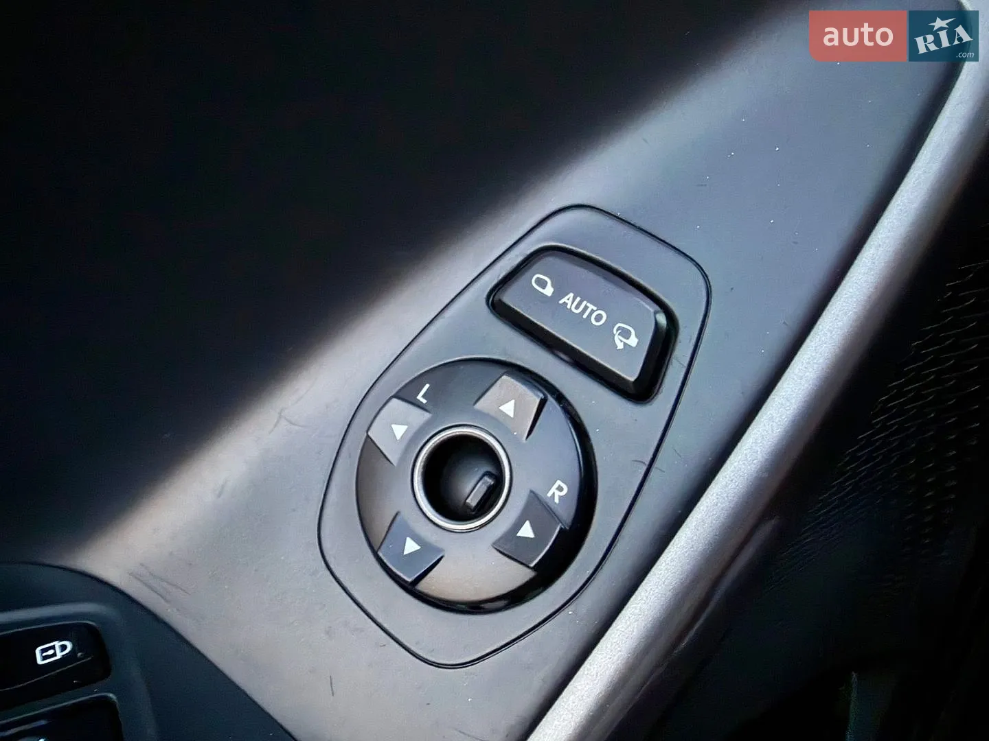 2013 Hyundai Santa Fe - мініатюра 48