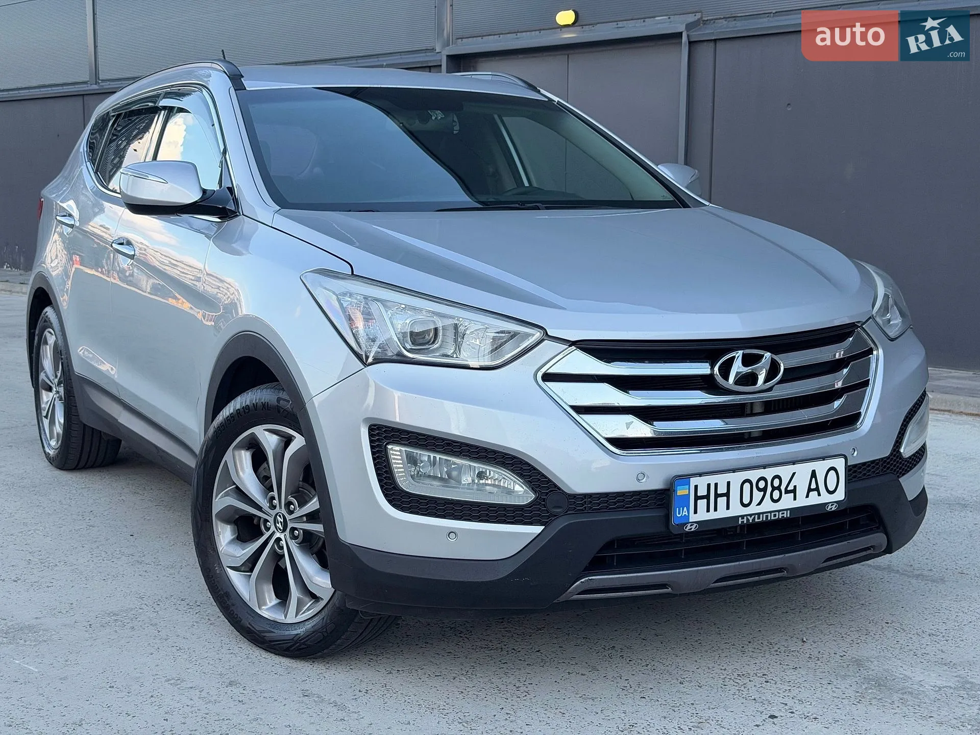 2012 Hyundai Santa Fe - мініатюра 8