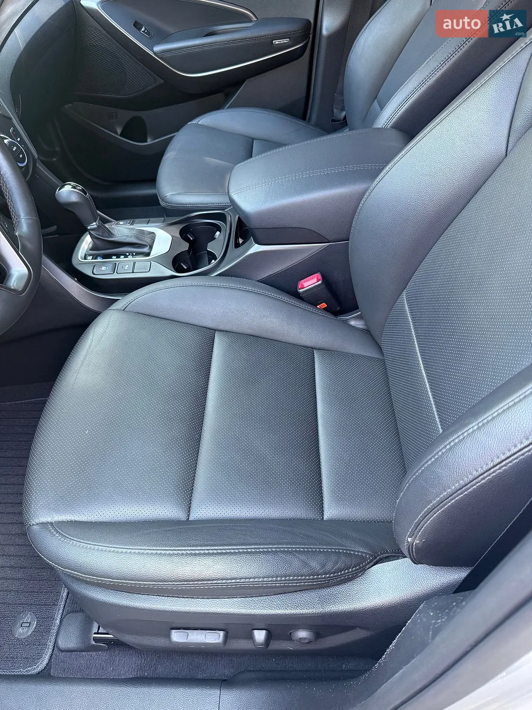 2016 Hyundai Santa Fe - мініатюра 12
