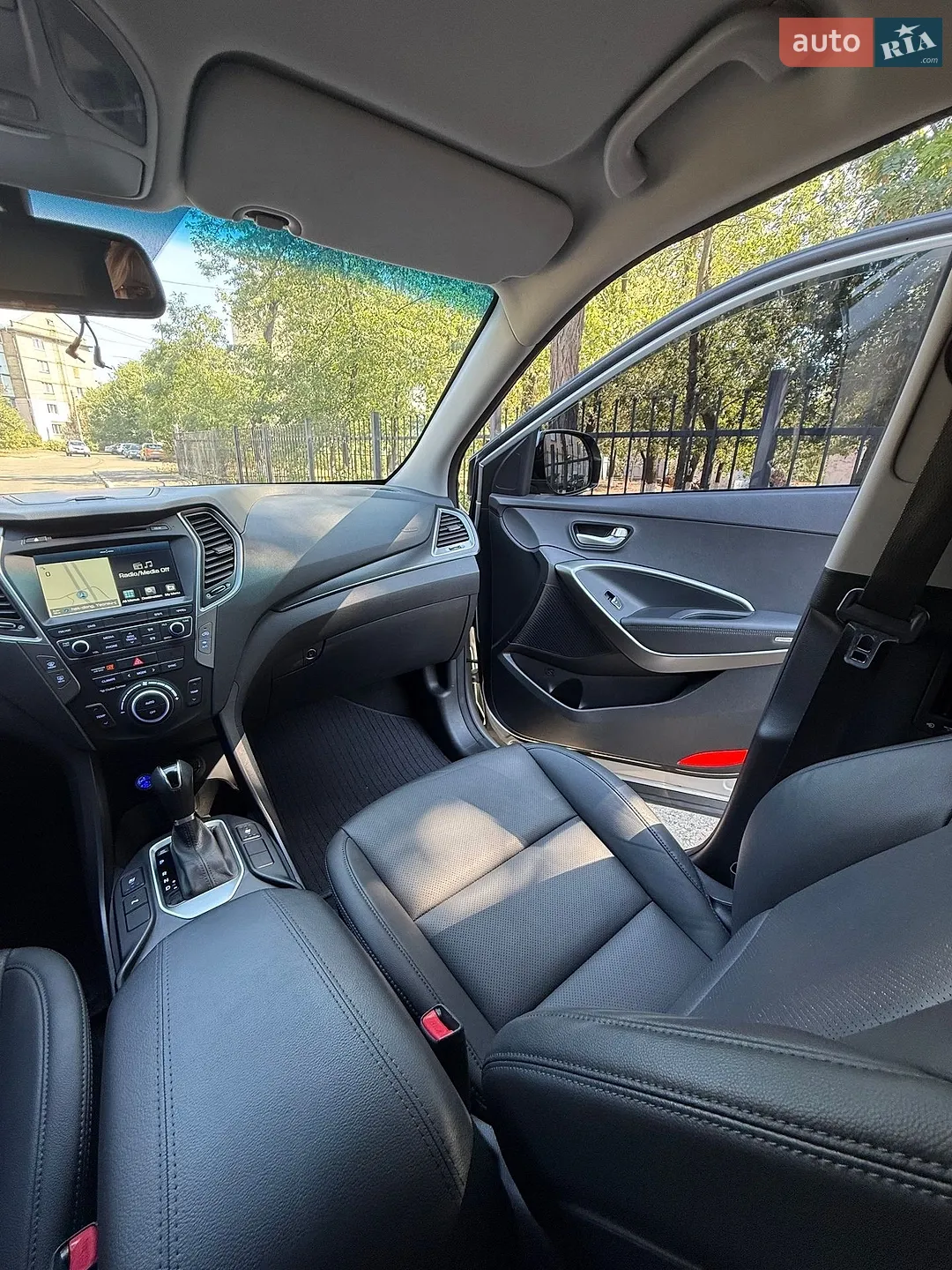 2016 Hyundai Santa Fe - мініатюра 17
