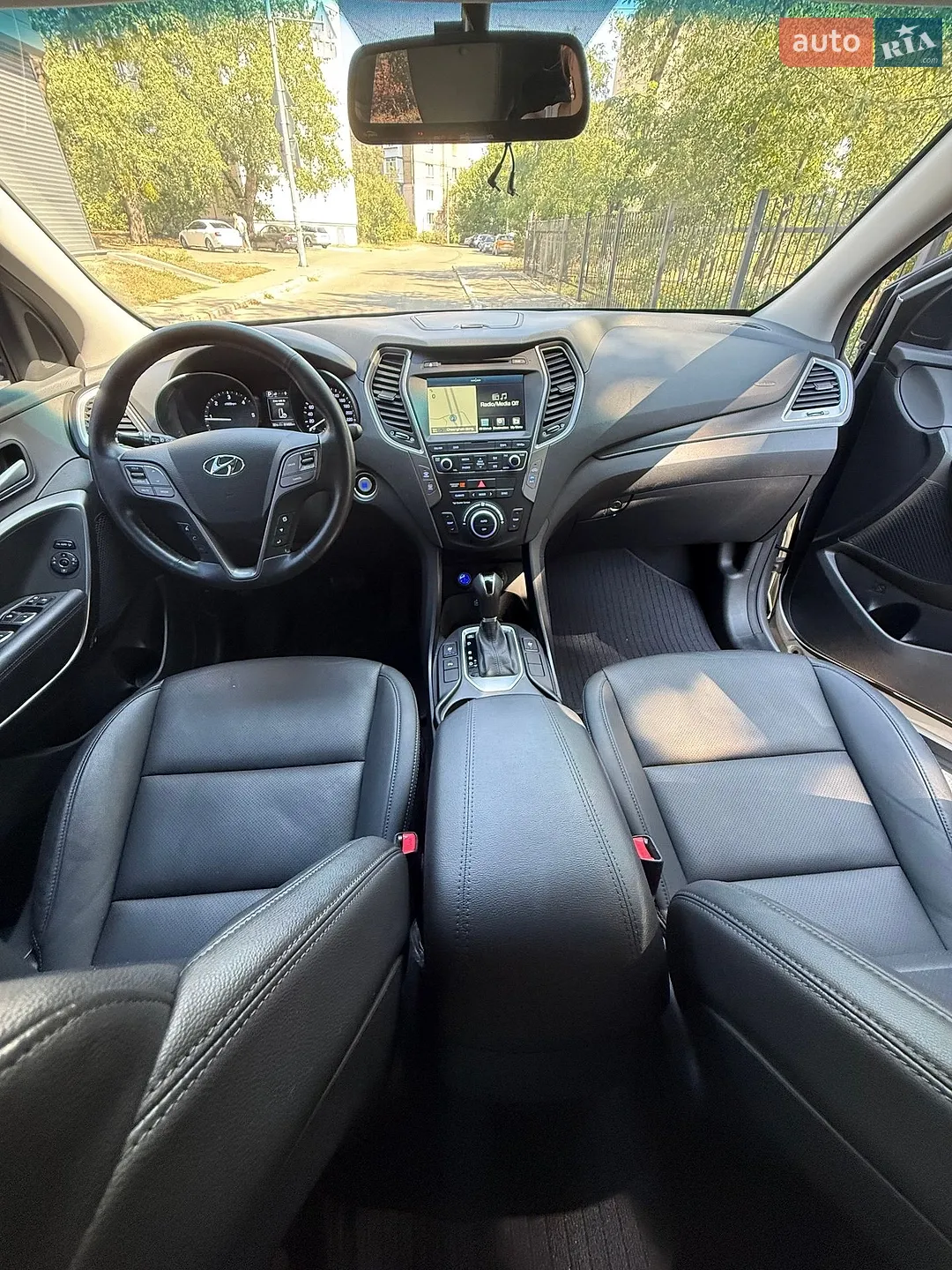 2016 Hyundai Santa Fe - мініатюра 18