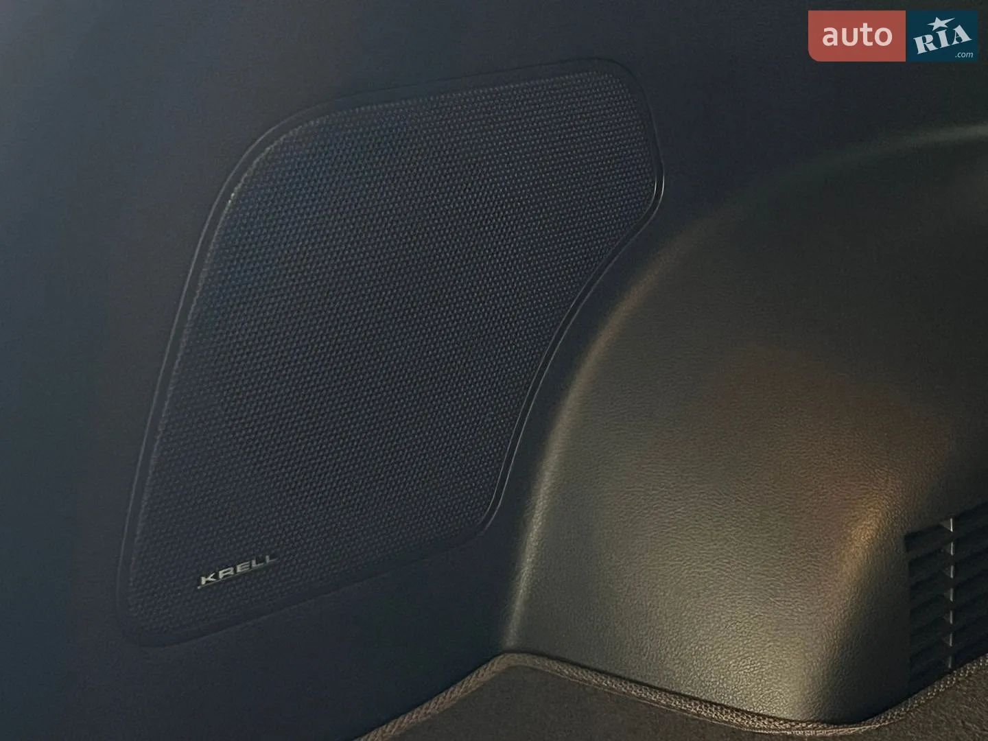 2018 Hyundai Santa Fe - мініатюра 16