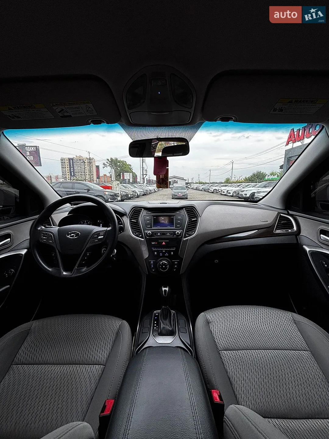 2016 Hyundai Santa Fe - мініатюра 17