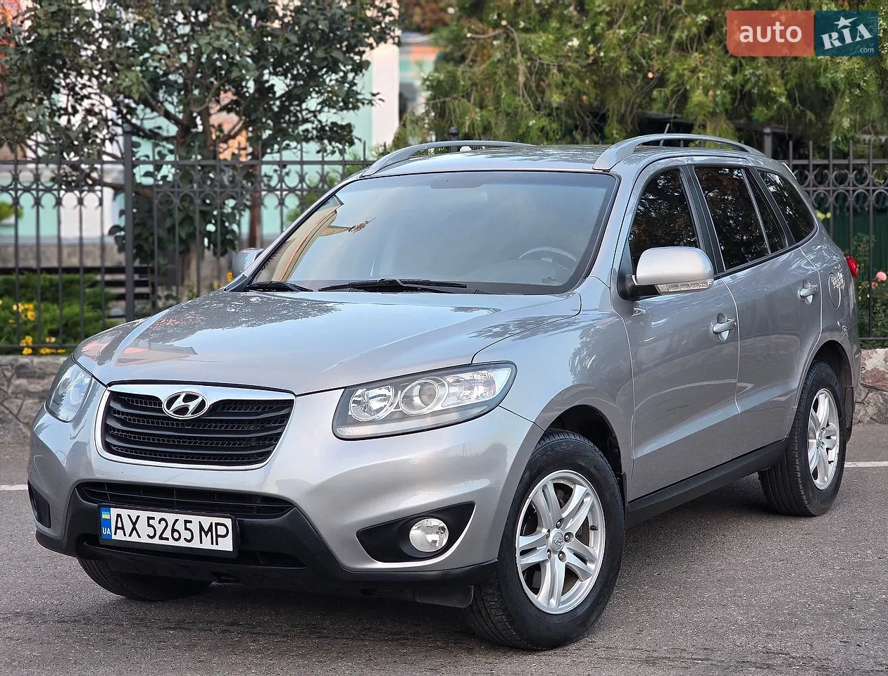 2011 Hyundai Santa Fe - мініатюра 11