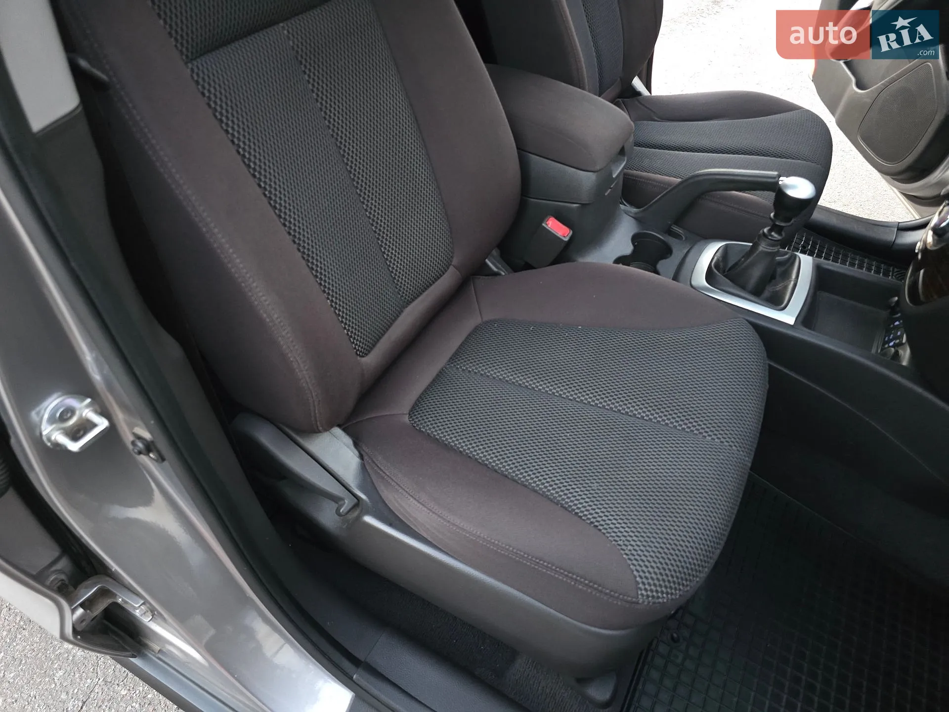 2010 Hyundai Santa Fe - мініатюра 29