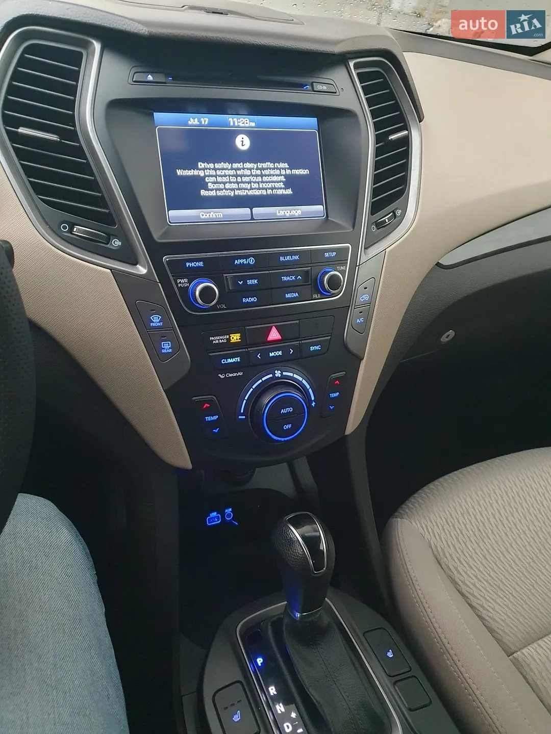 2017 Hyundai Santa Fe - мініатюра 17