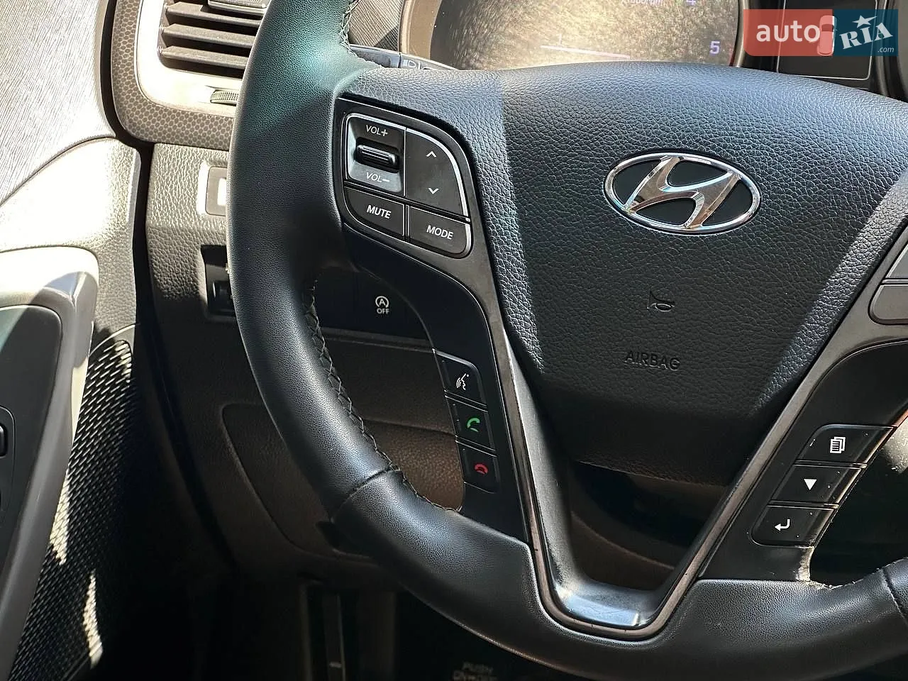 2016 Hyundai Santa Fe - мініатюра 5