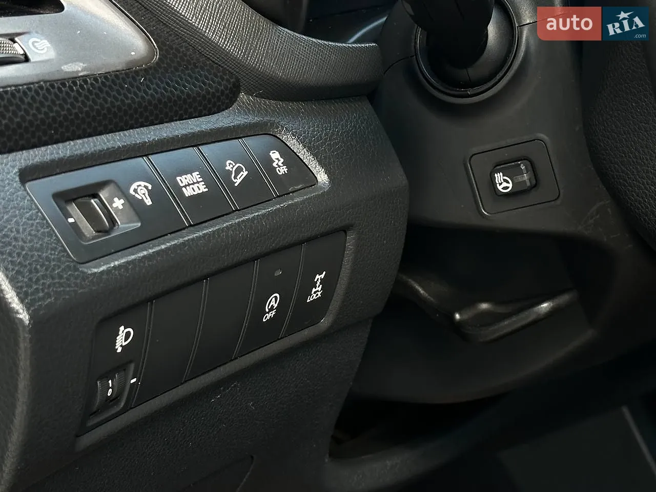 2016 Hyundai Santa Fe - мініатюра 15