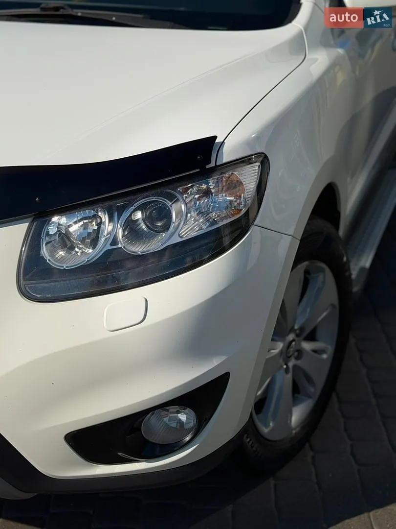 2012 Hyundai Santa Fe - мініатюра 26