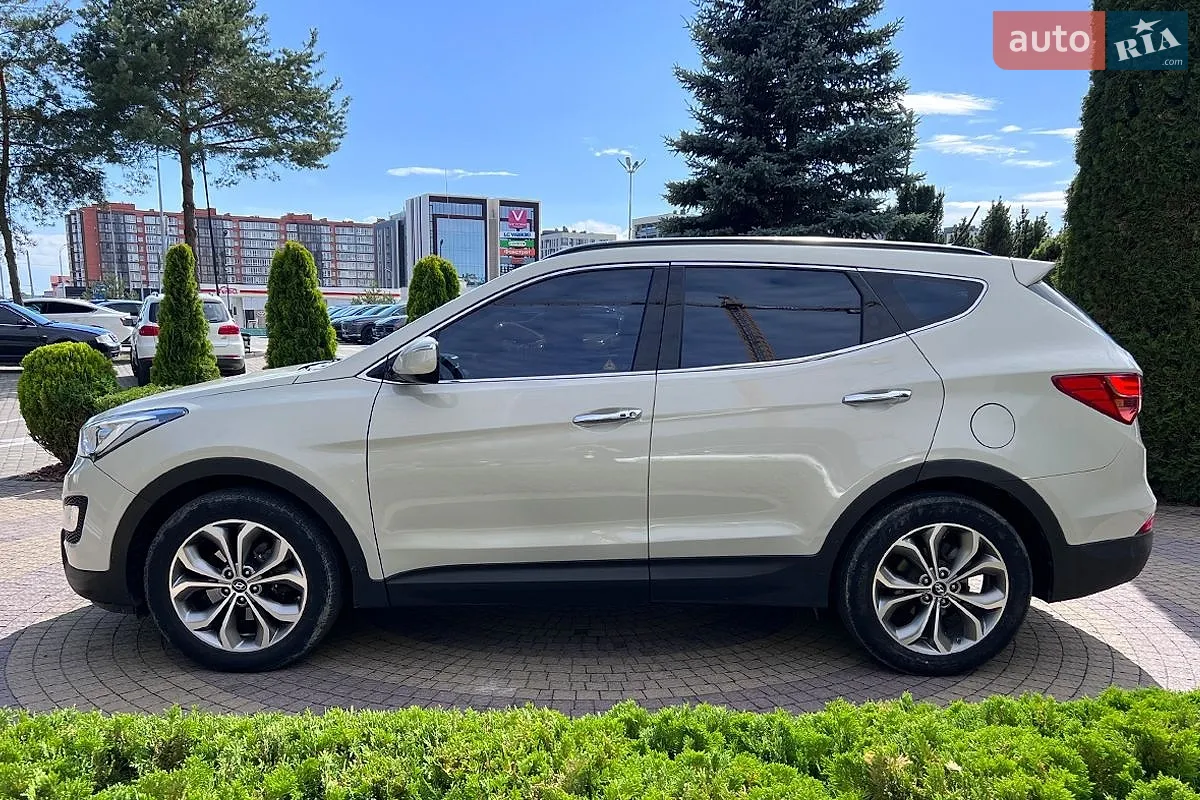 2012 Hyundai Santa Fe - мініатюра 4