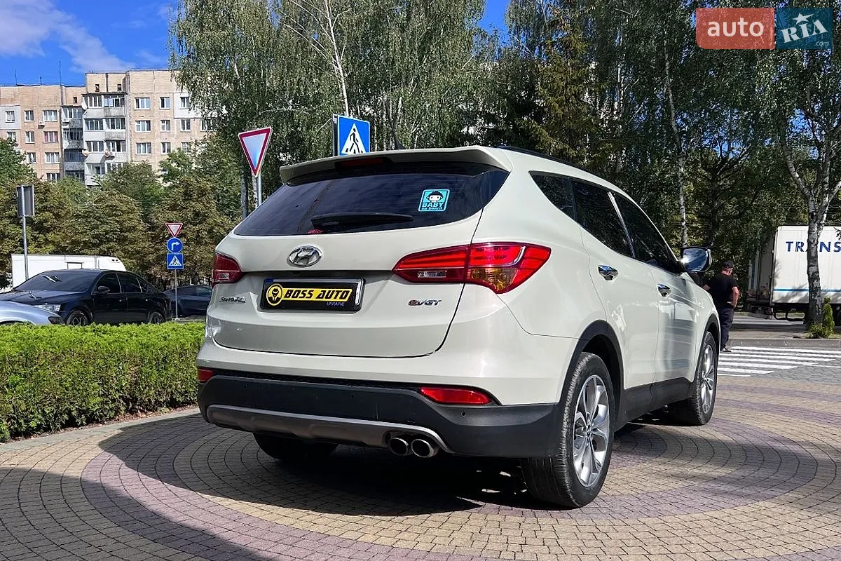 2012 Hyundai Santa Fe - мініатюра 7