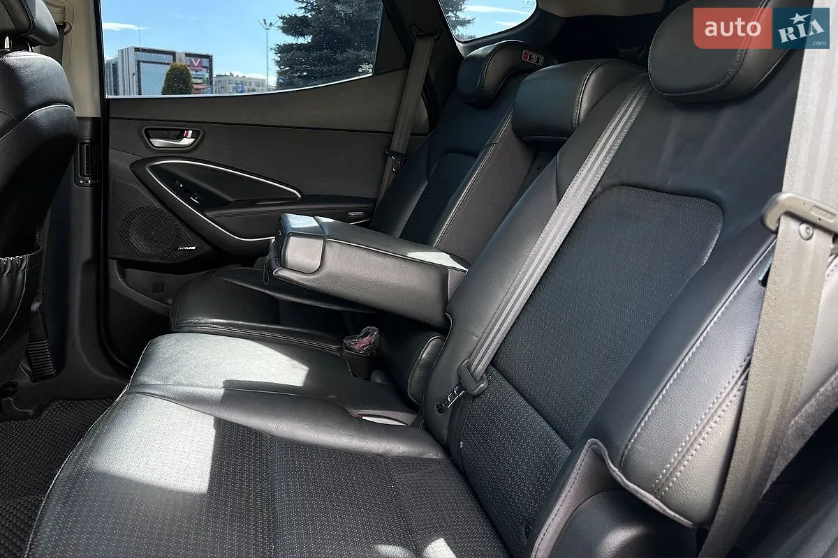 2012 Hyundai Santa Fe - мініатюра 24
