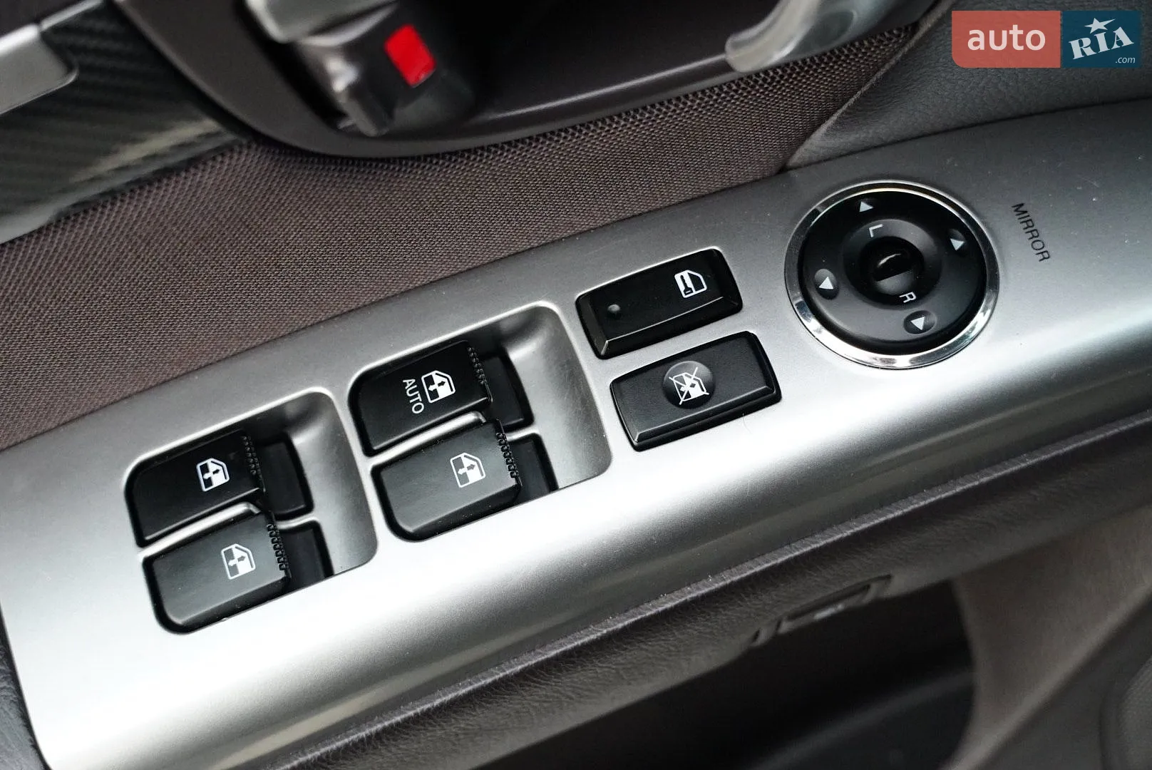 2012 Hyundai Santa Fe - мініатюра 36