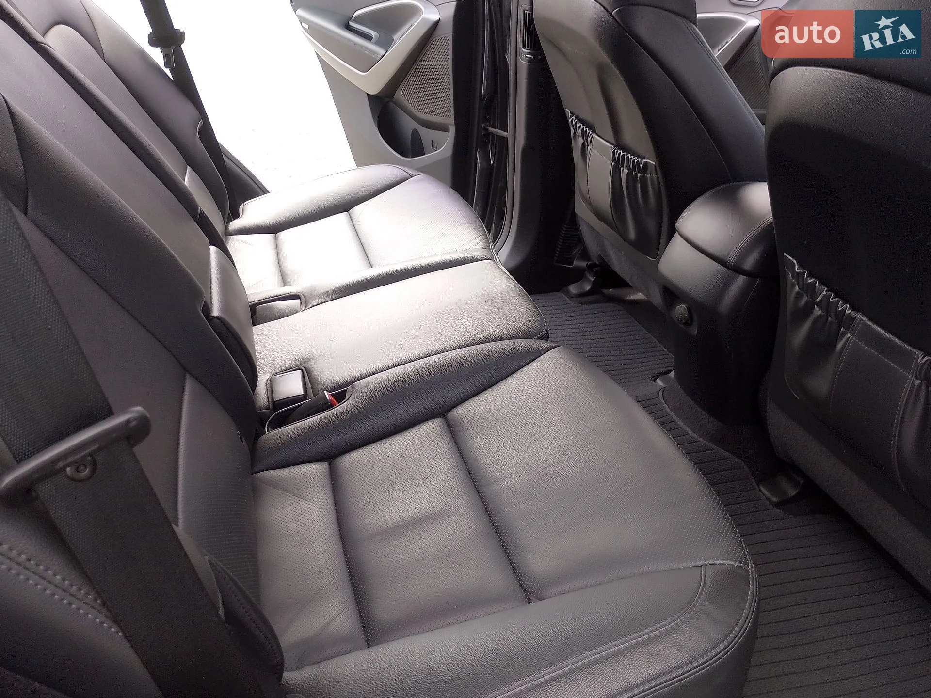 2015 Hyundai Santa Fe - мініатюра 42