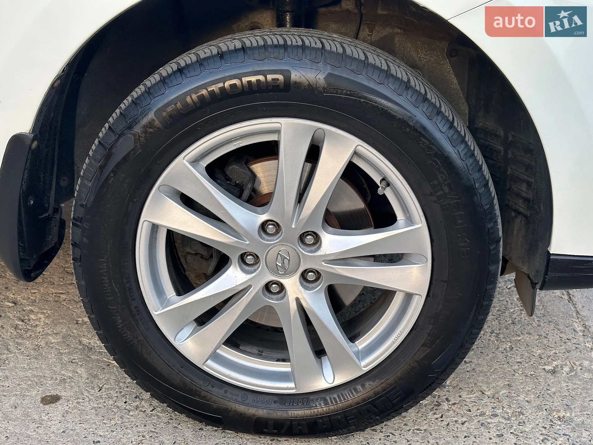 2011 Hyundai Santa Fe - мініатюра 43