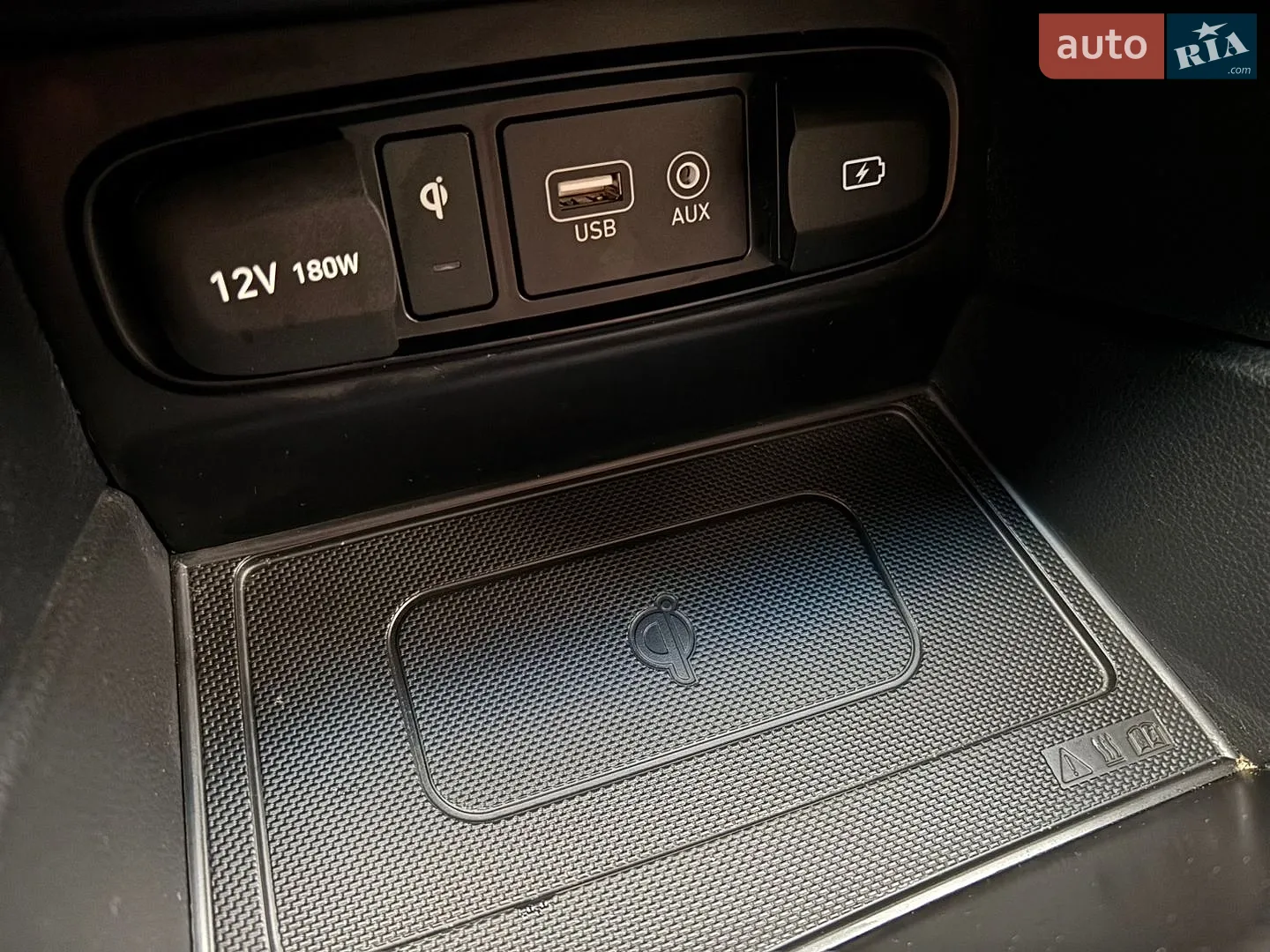 2018 Hyundai Santa Fe - мініатюра 34