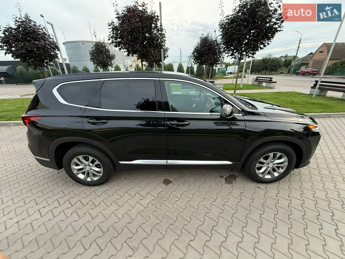 2019 Hyundai Santa Fe - мініатюра 31