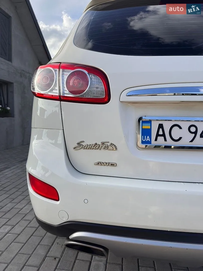 2011 Hyundai Santa Fe - мініатюра 41