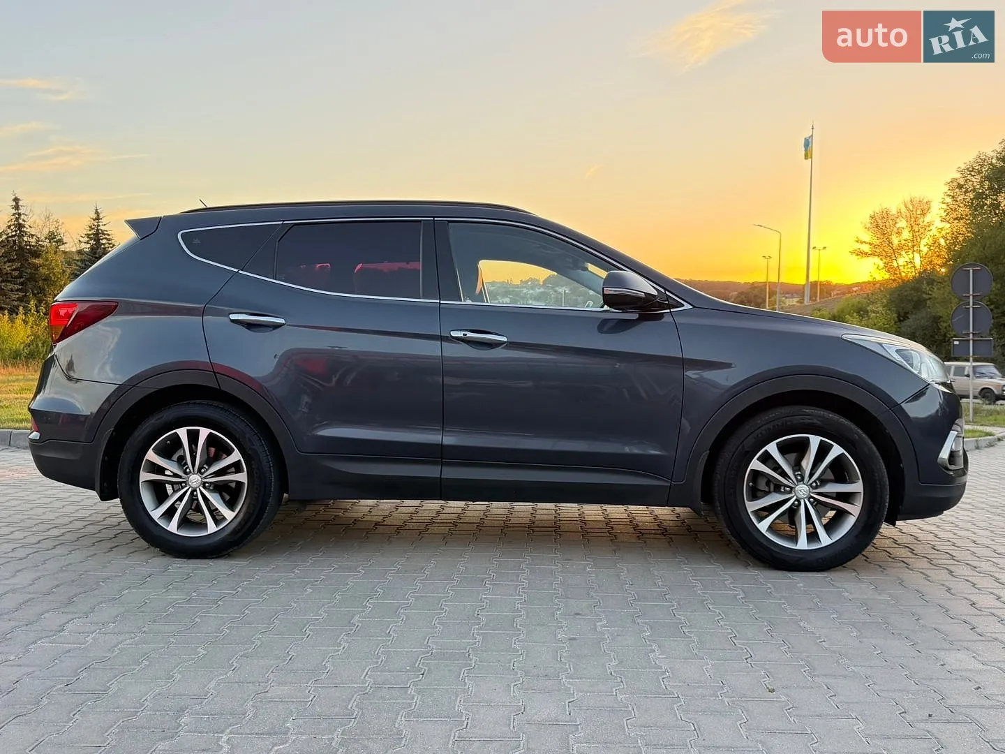 2016 Hyundai Santa Fe - мініатюра 9