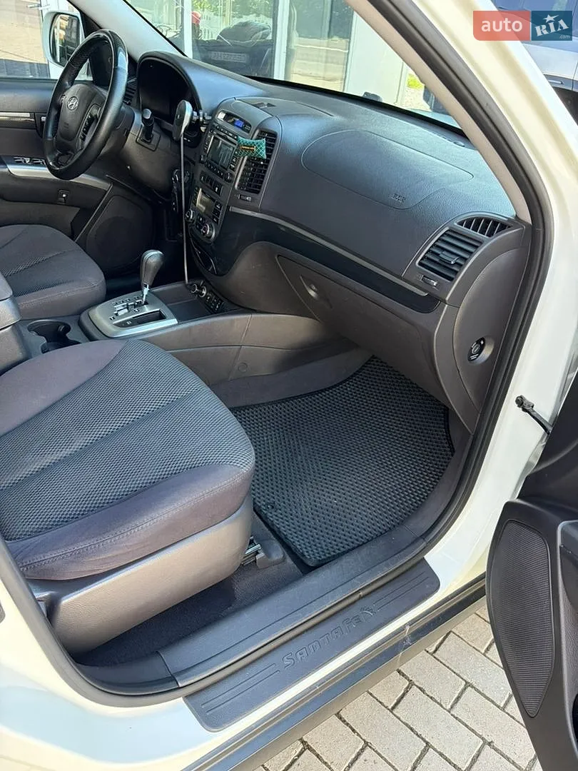 2011 Hyundai Santa Fe - мініатюра 10