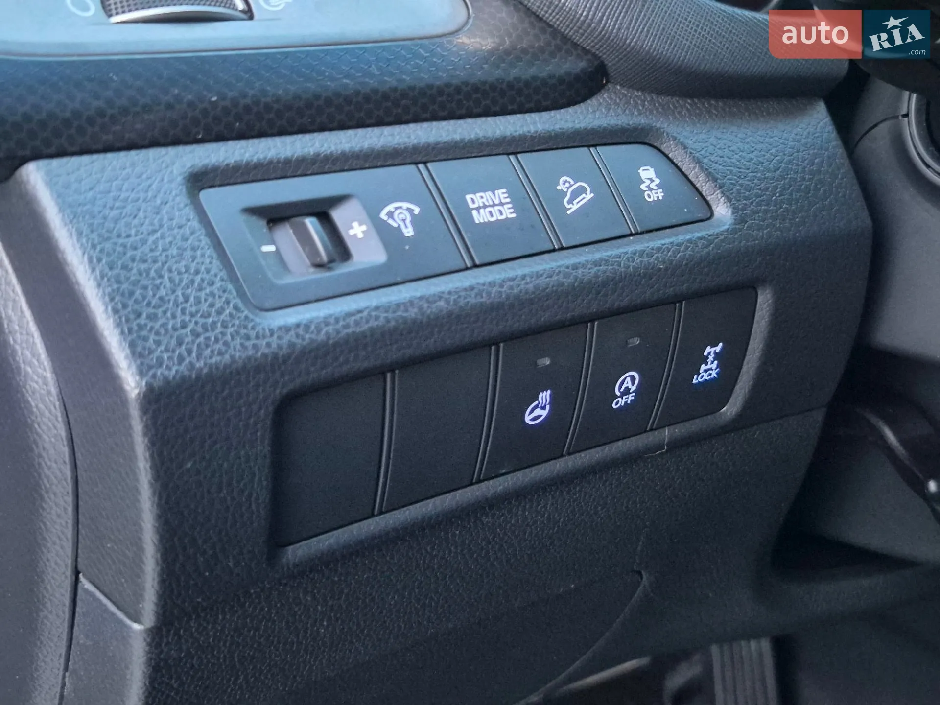 2015 Hyundai Santa Fe - мініатюра 10