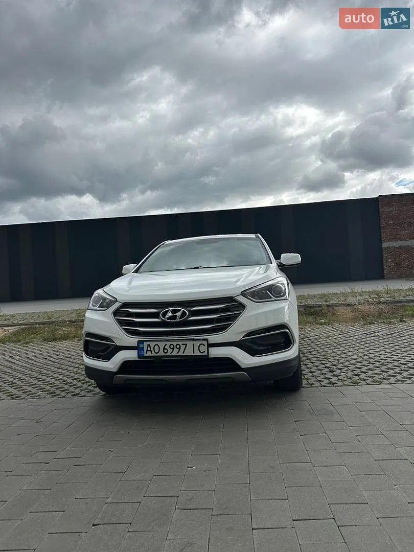 2017 Hyundai Santa Fe - мініатюра 11