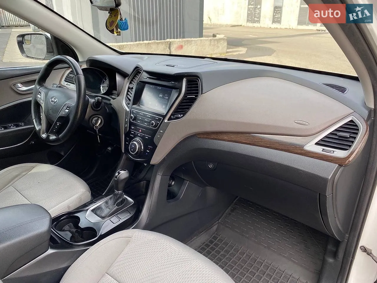 2016 Hyundai Santa Fe - мініатюра 15