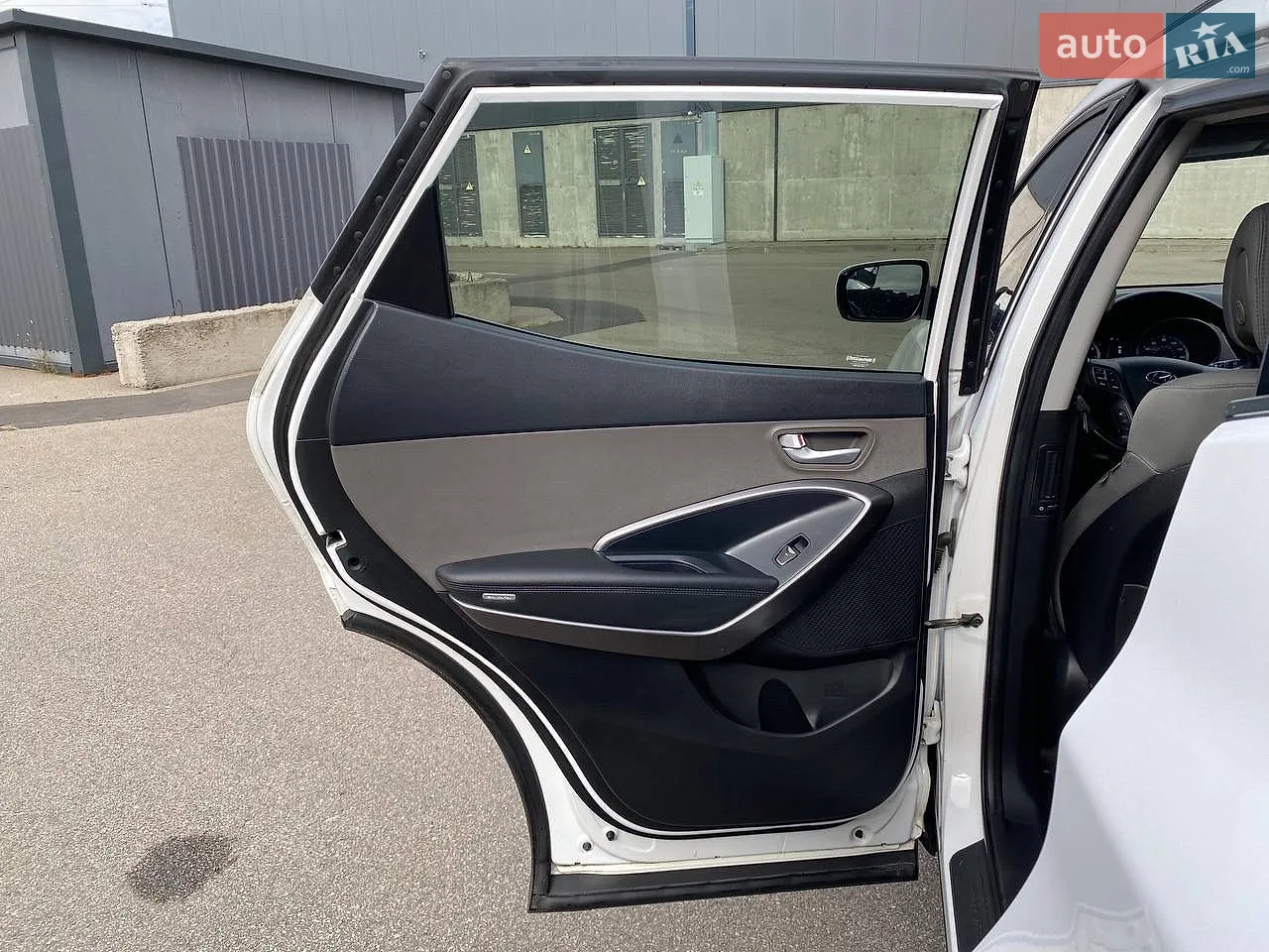 2016 Hyundai Santa Fe - мініатюра 20