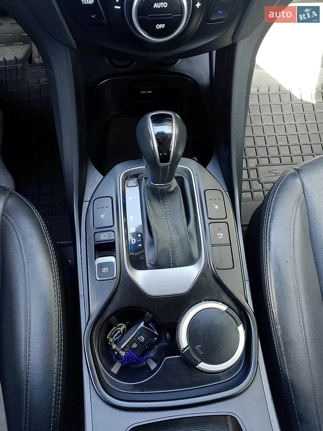2014 Hyundai Santa Fe - мініатюра 9