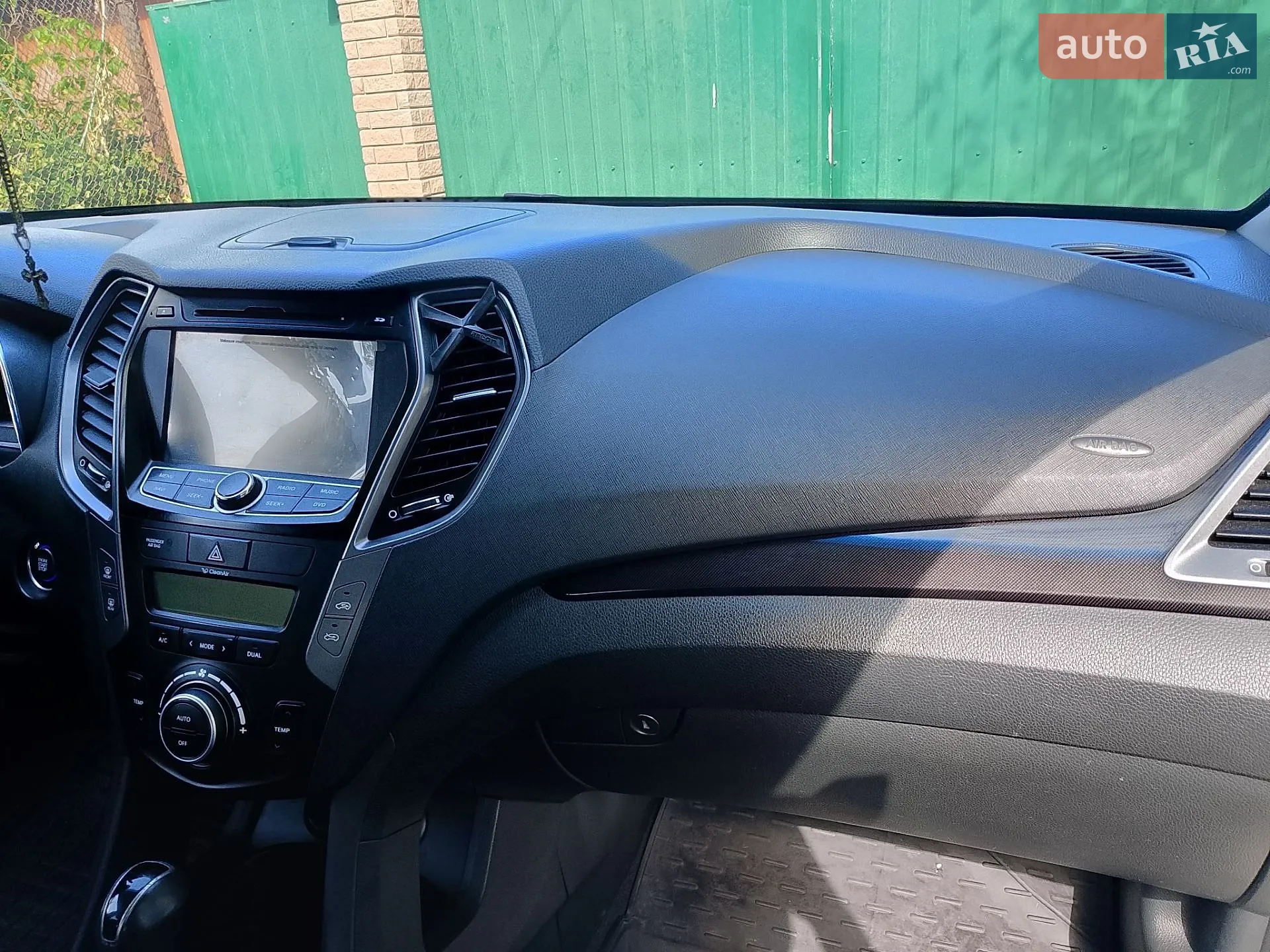 2014 Hyundai Santa Fe - мініатюра 22