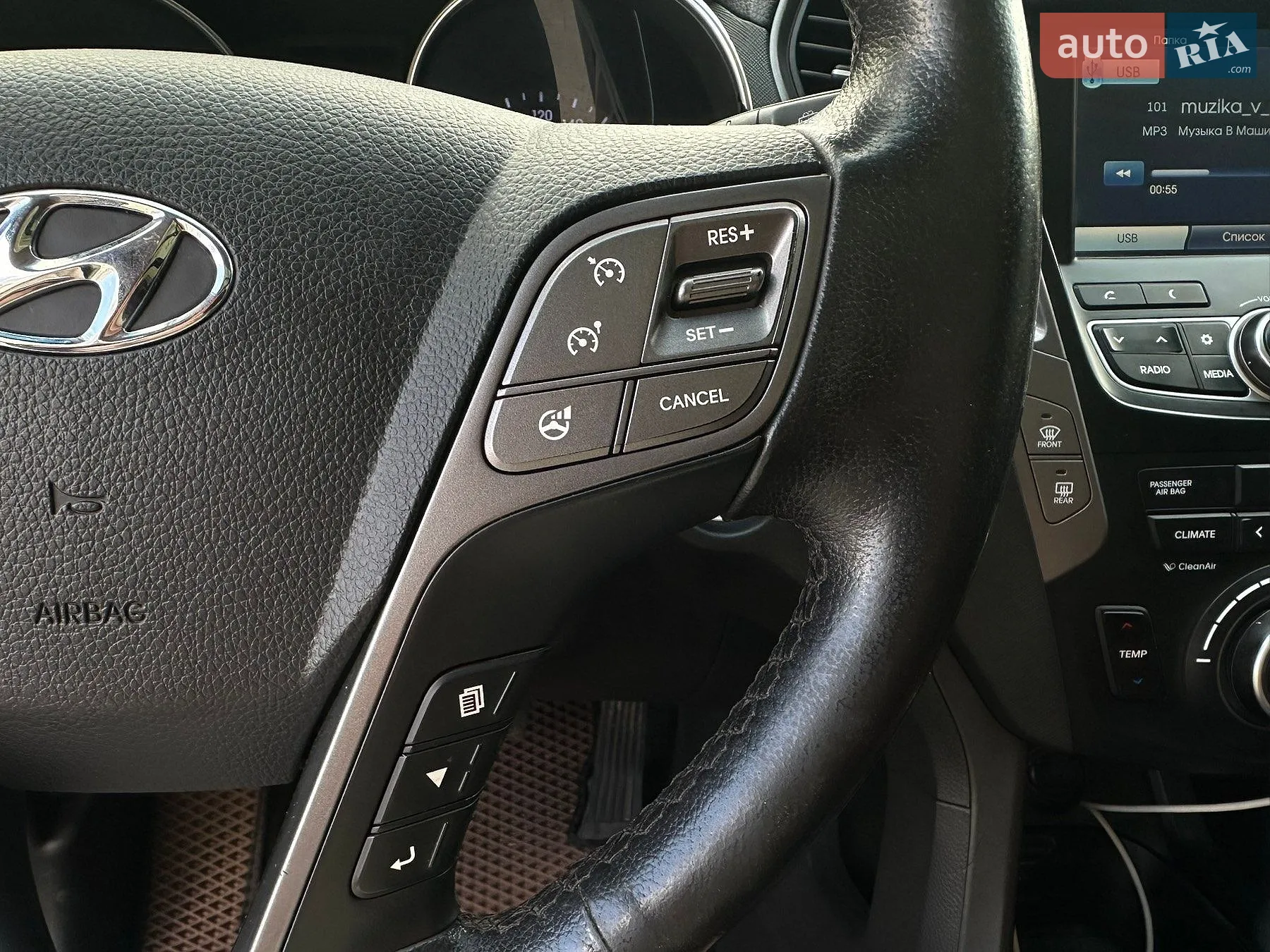 2013 Hyundai Santa Fe - мініатюра 34