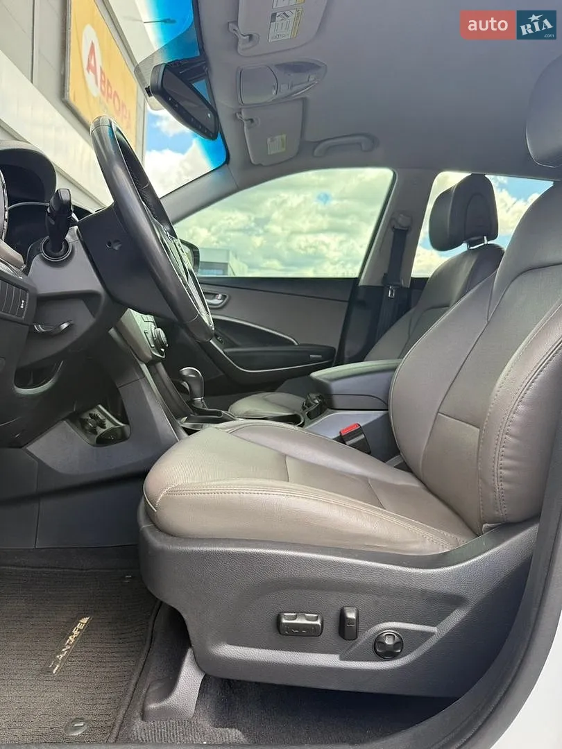 2016 Hyundai Santa Fe - мініатюра 26