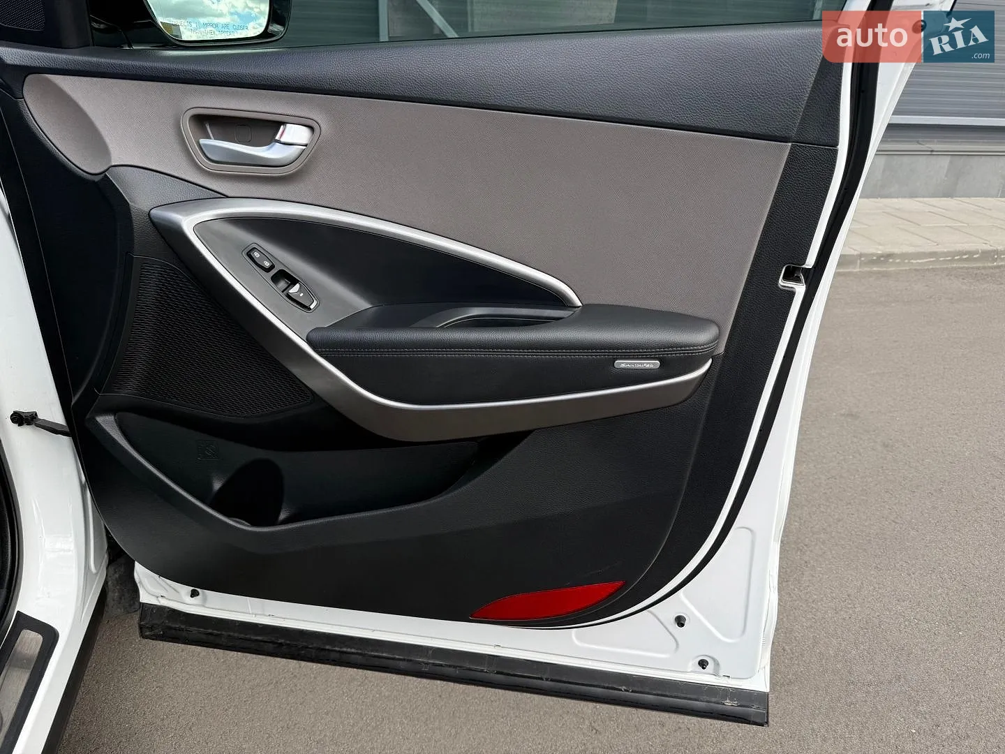 2016 Hyundai Santa Fe - мініатюра 37