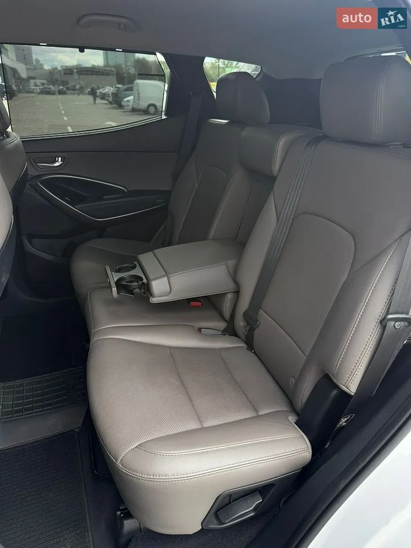 2016 Hyundai Santa Fe - мініатюра 40