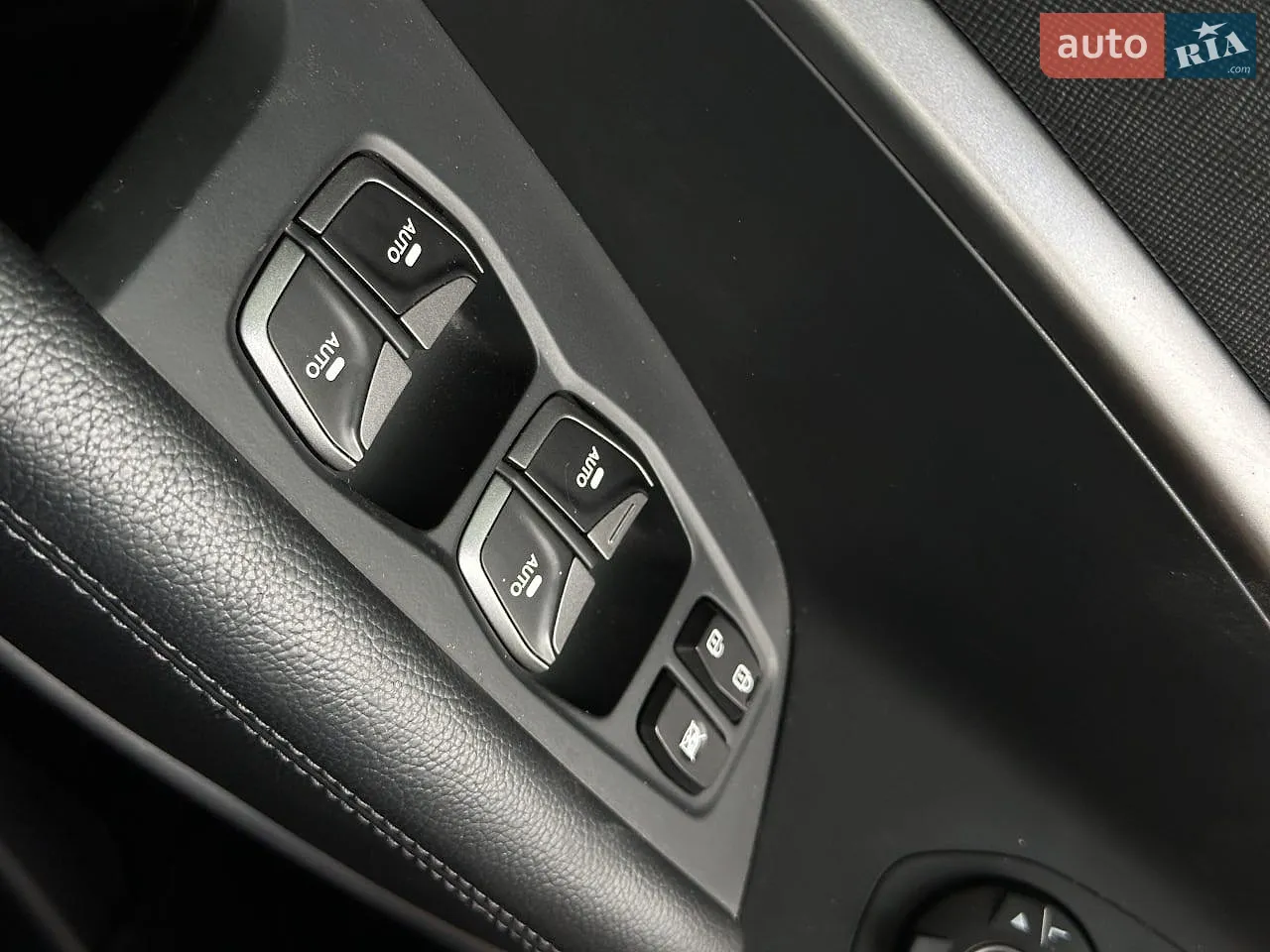 2013 Hyundai Santa Fe - мініатюра 32