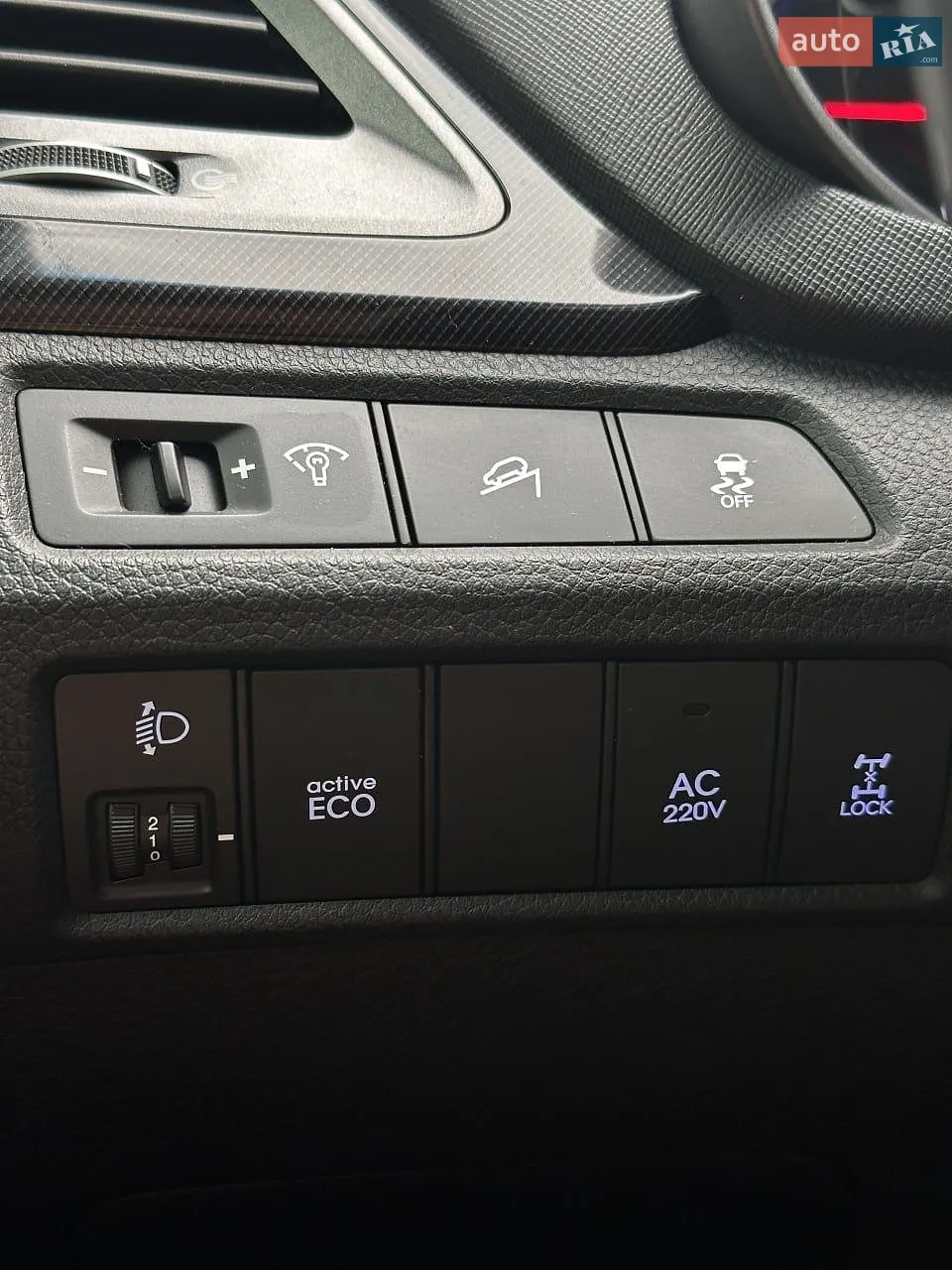 2013 Hyundai Santa Fe - мініатюра 34