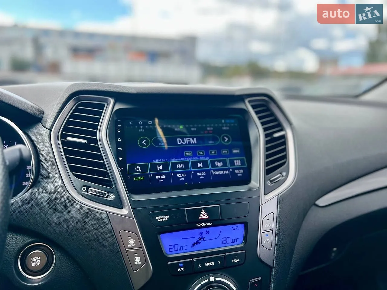 2013 Hyundai Santa Fe - мініатюра 22
