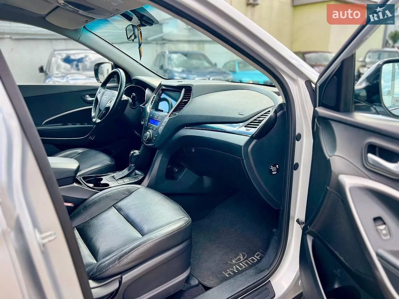 2013 Hyundai Santa Fe - мініатюра 17