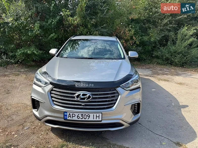 Hyundai Santa FE