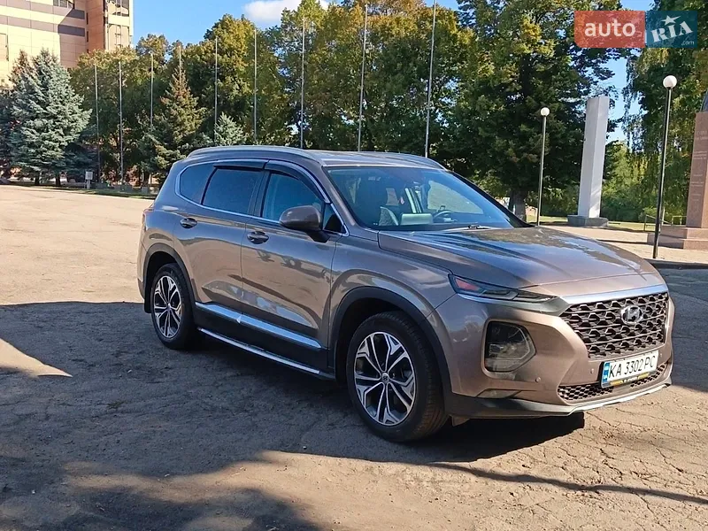 Hyundai Santa FE