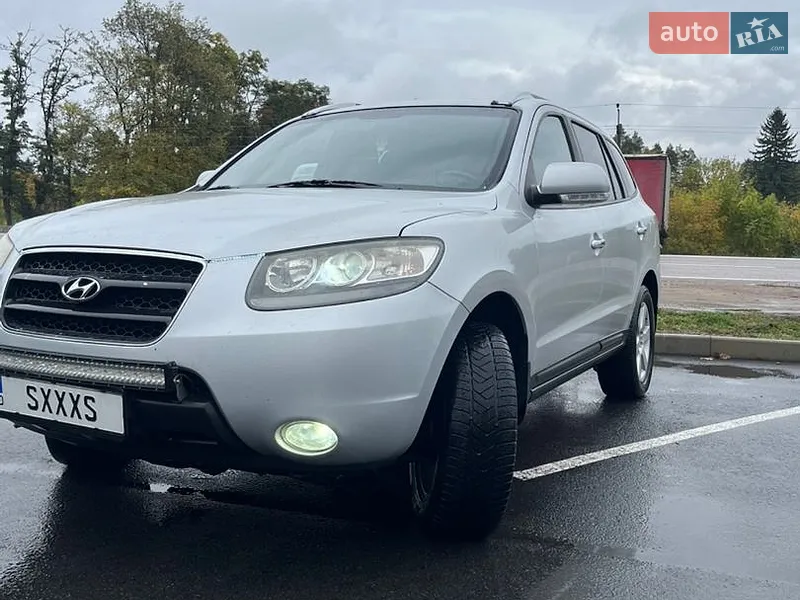 Hyundai Santa FE
