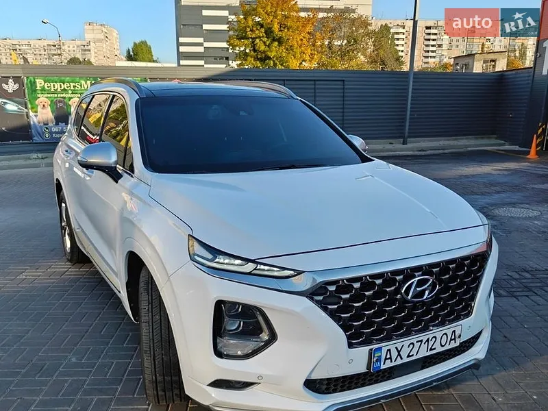 Hyundai Santa FE