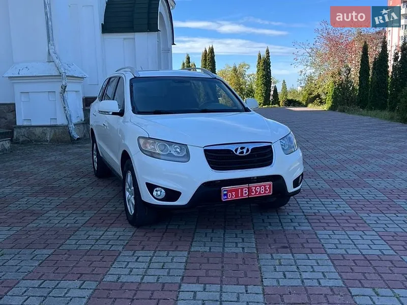 Hyundai Santa FE