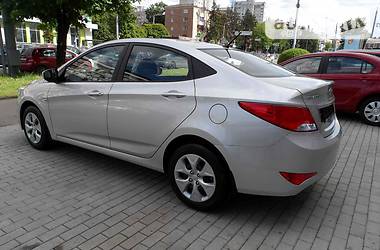 Седан Hyundai Solaris 2016 в 