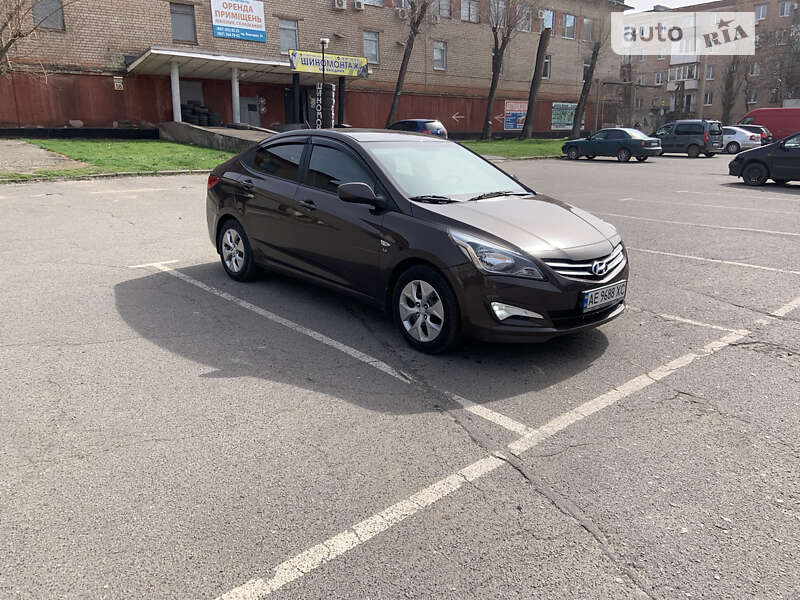 Седан Hyundai Solaris 2016 в Кривом Роге фото 10 Седан Hyundai Solaris 2016 в Кривом Роге