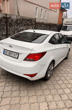 Седан Hyundai Solaris 2016 в 