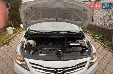 Седан Hyundai Solaris 2016 в 