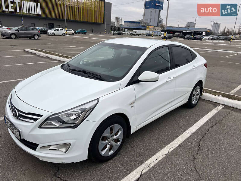 Седан Hyundai Solaris 2016 в Києві
