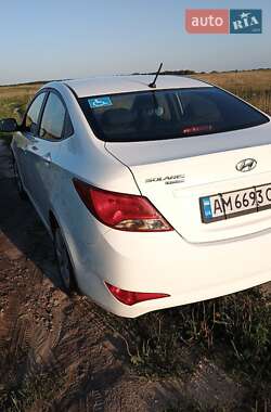 Седан Hyundai Solaris 2016 в 