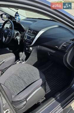Седан Hyundai Solaris 2015 в 